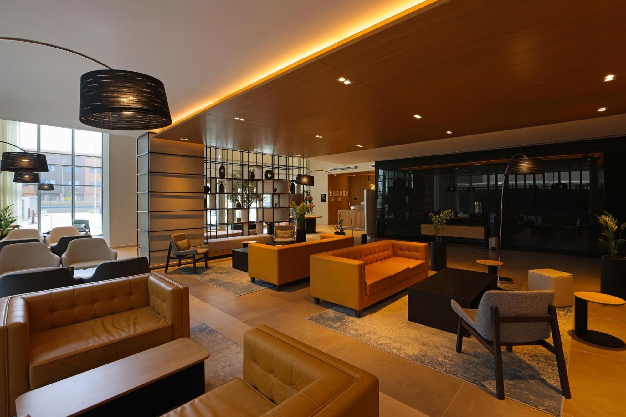 Radisson Hotel & Residence Riyadh Olaya Exterior foto