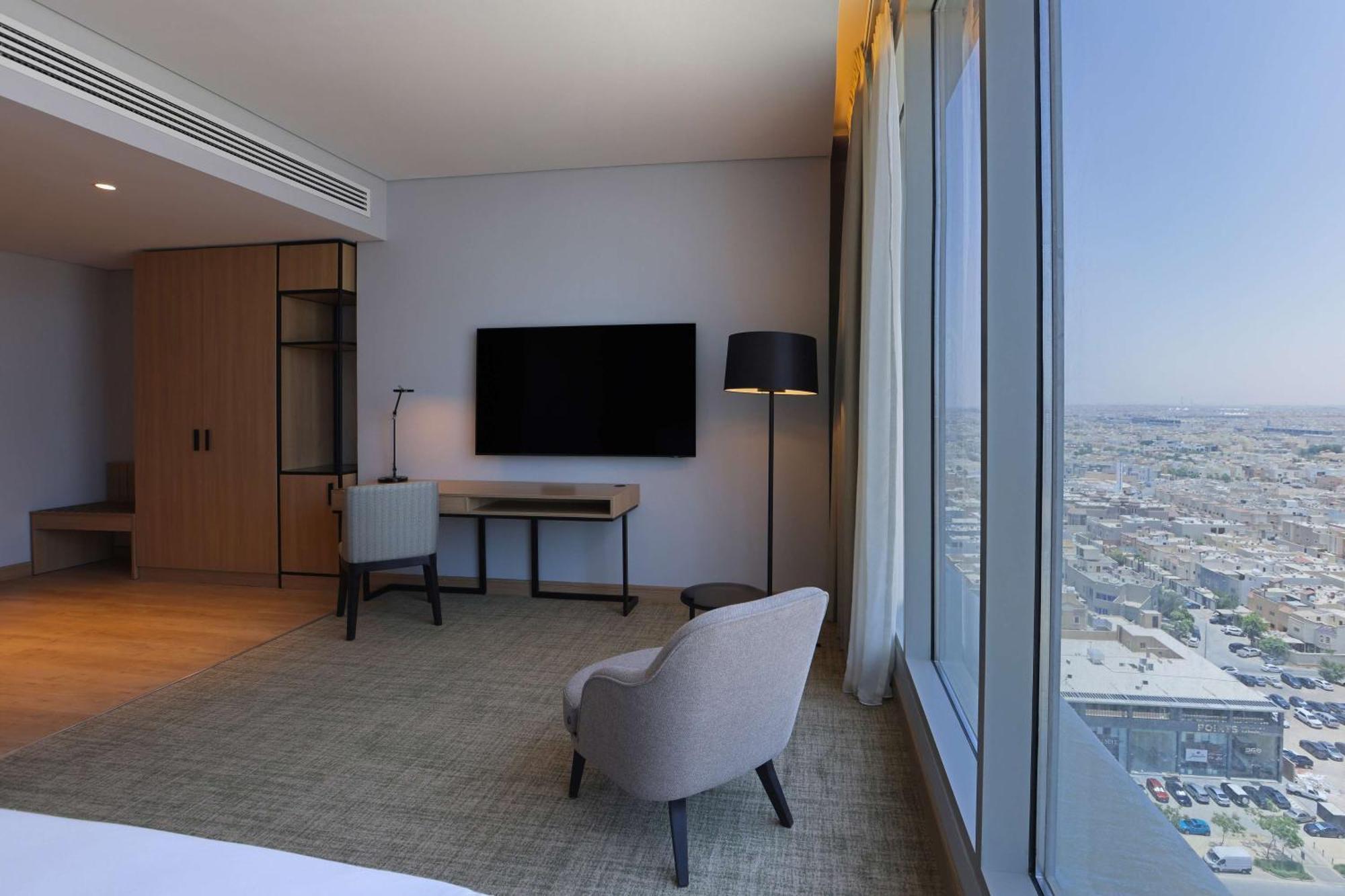 Radisson Hotel & Residence Riyadh Olaya Exterior foto